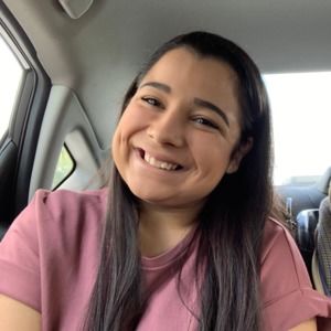 Meet your Posher, Yulissa